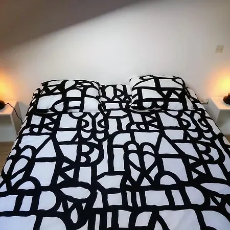 Le Bel Ami Proche Pontaillac, 3 Pers, Proximite Centre, Plage, Commerce *